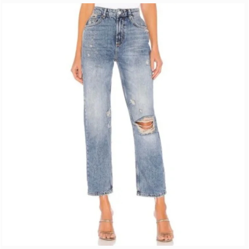 Free People - We the Free - Distressed Dakota Straight Leg Jeans - Size 28